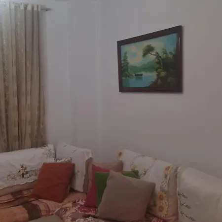 Shkembi Kavajes Apartment